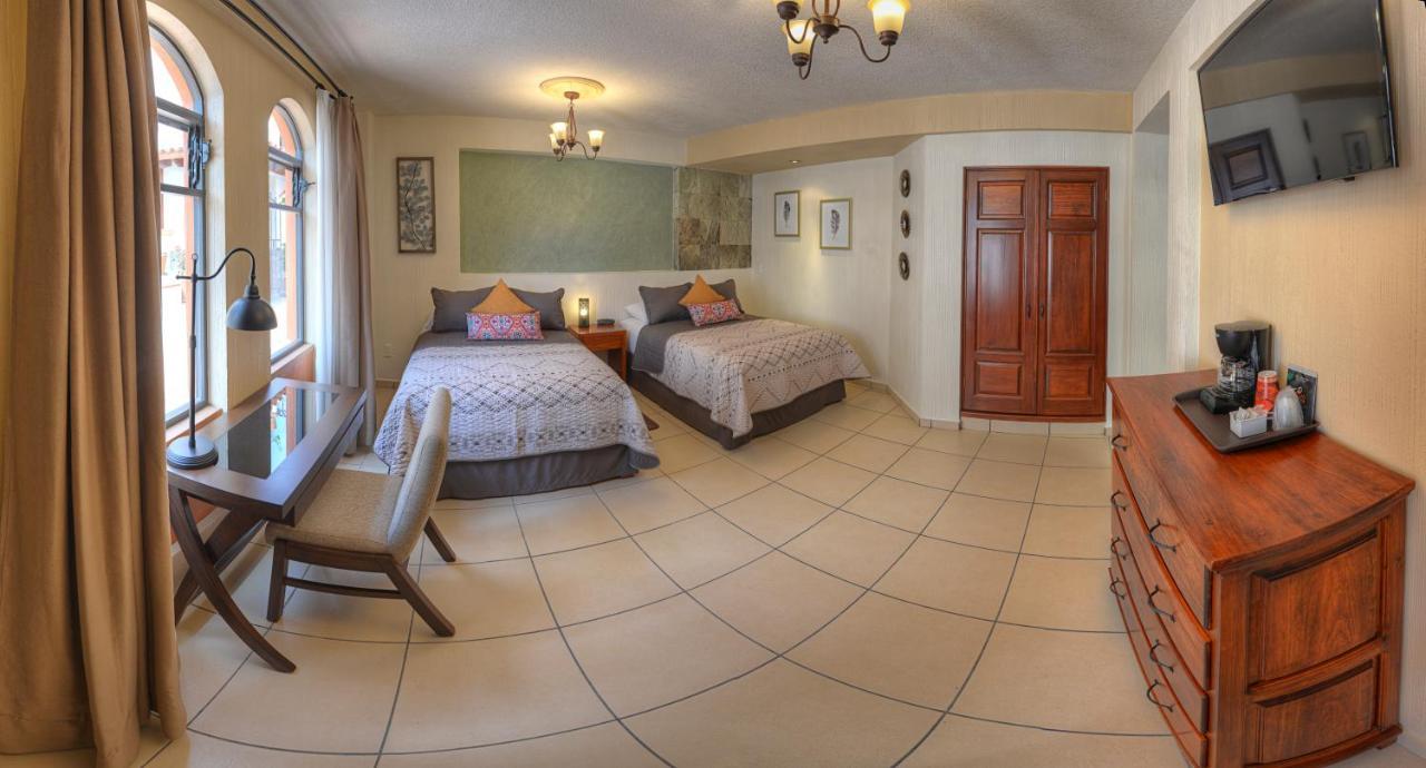 Hotel Santa Paula Таско де Аларкон Екстериор снимка