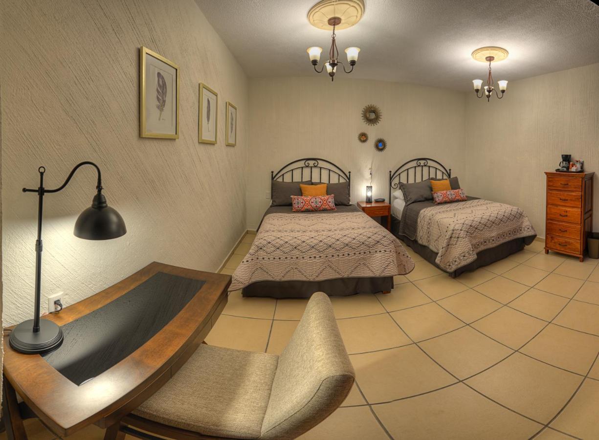Hotel Santa Paula Таско де Аларкон Екстериор снимка